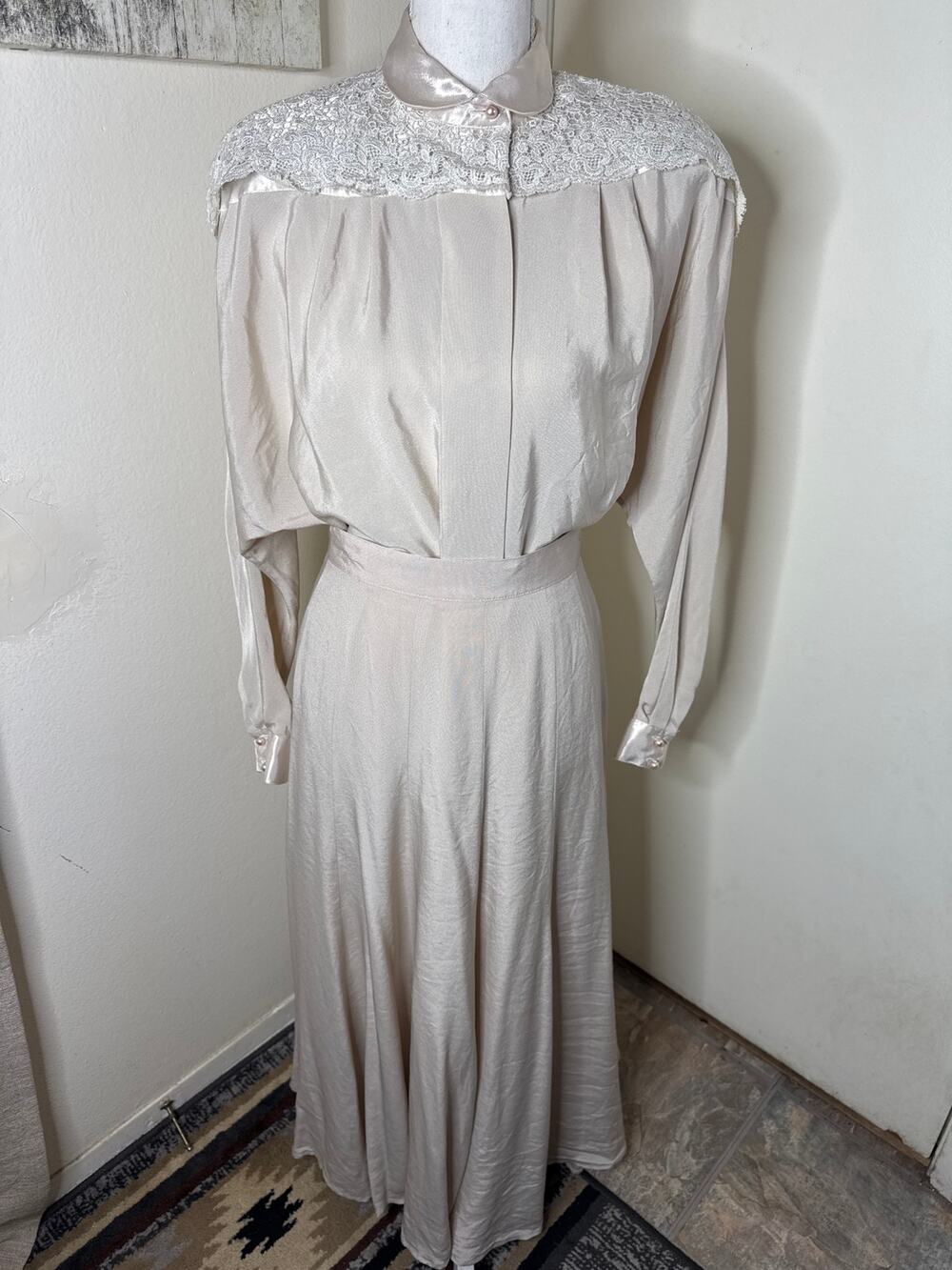 Vintage 1980s Oleg Cassini Cream Lace Two Piece Set Skirt & Blouse Romantic 12
